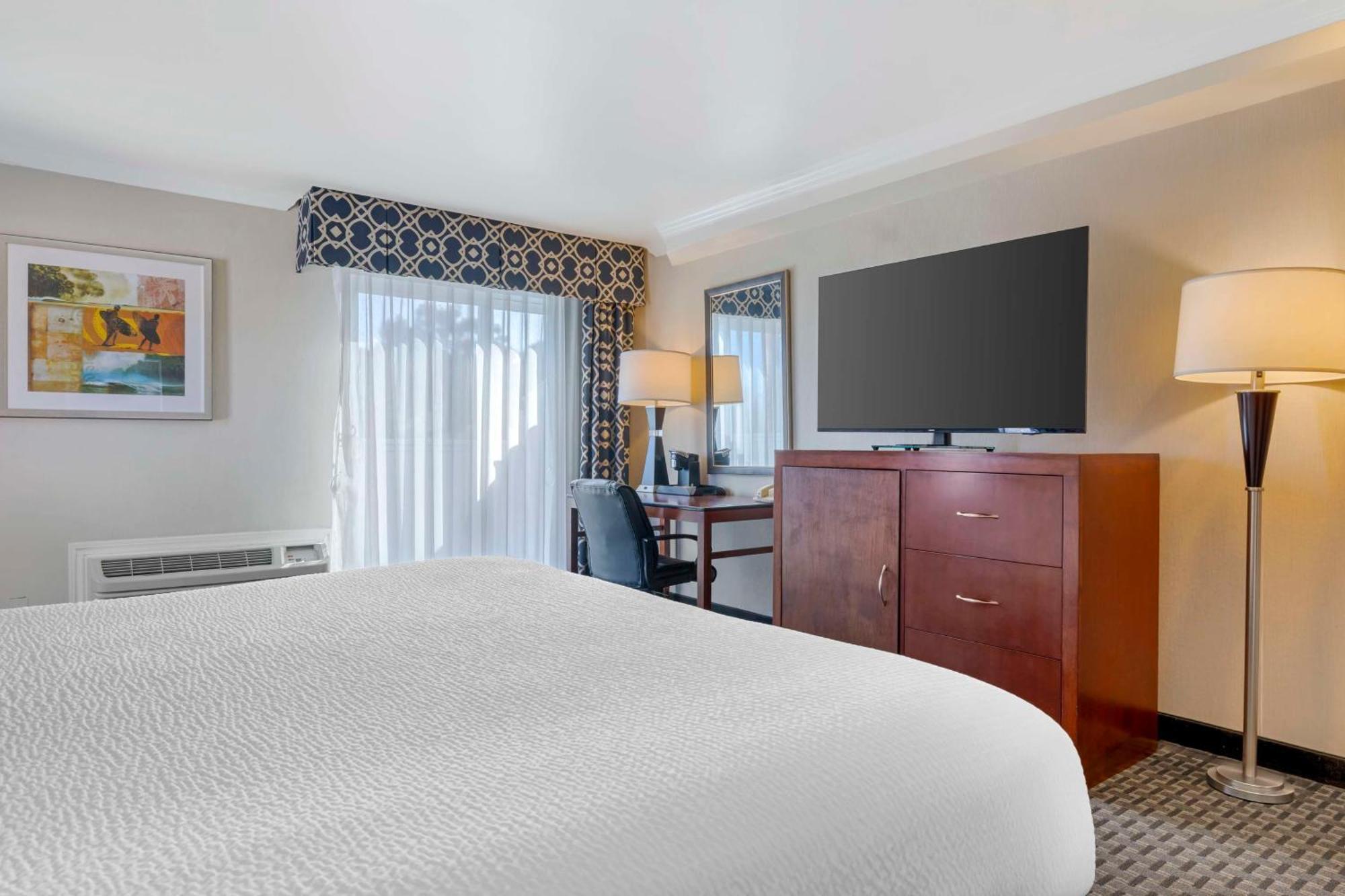 Best Western Plus Marina Shores Hotel Dana Point Dış mekan fotoğraf