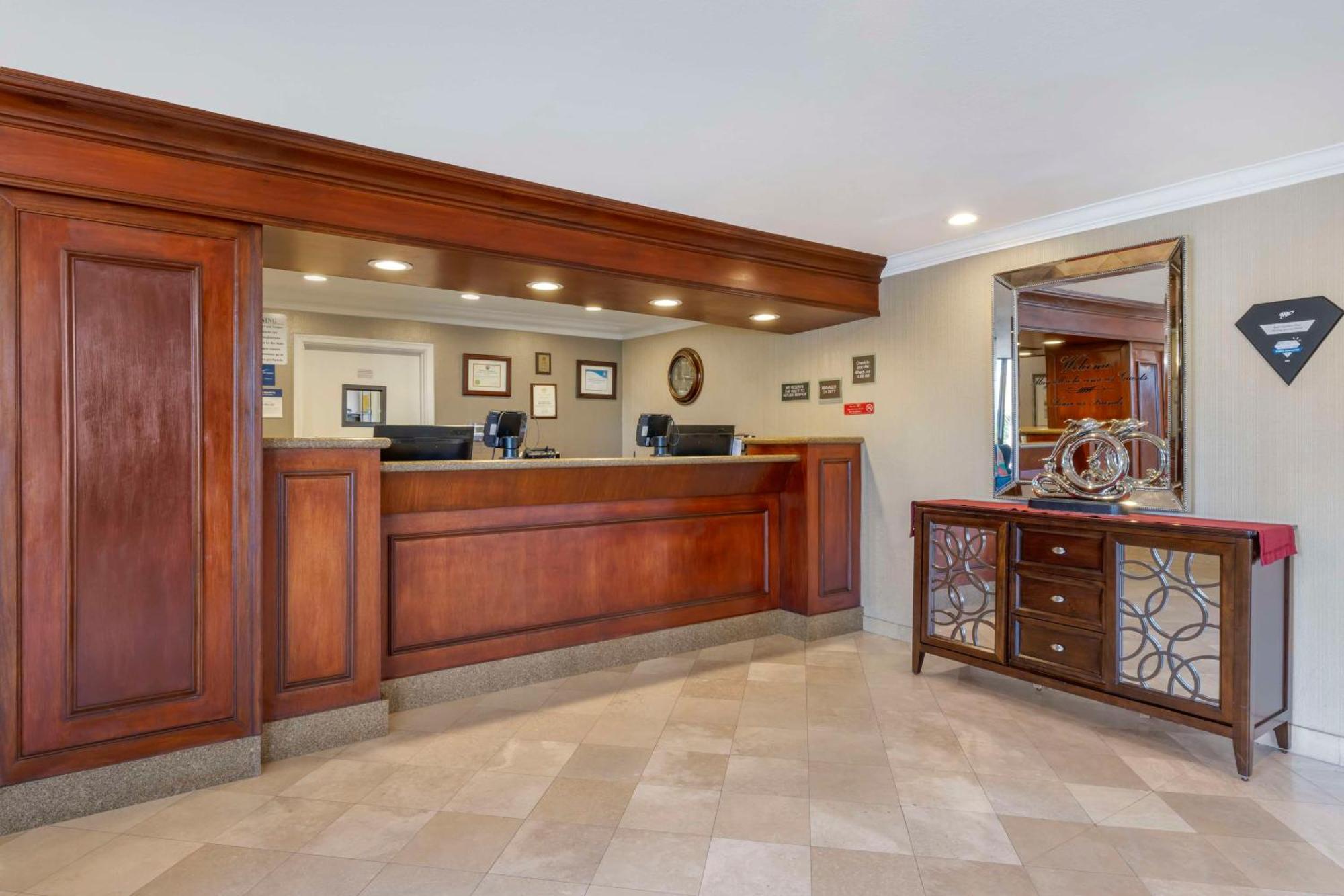 Best Western Plus Marina Shores Hotel Dana Point Dış mekan fotoğraf